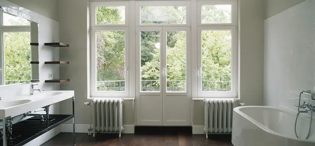 work photo from aeswindowsanddoors.com