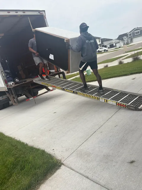 Midwest Moving Company - Lewiston work photo