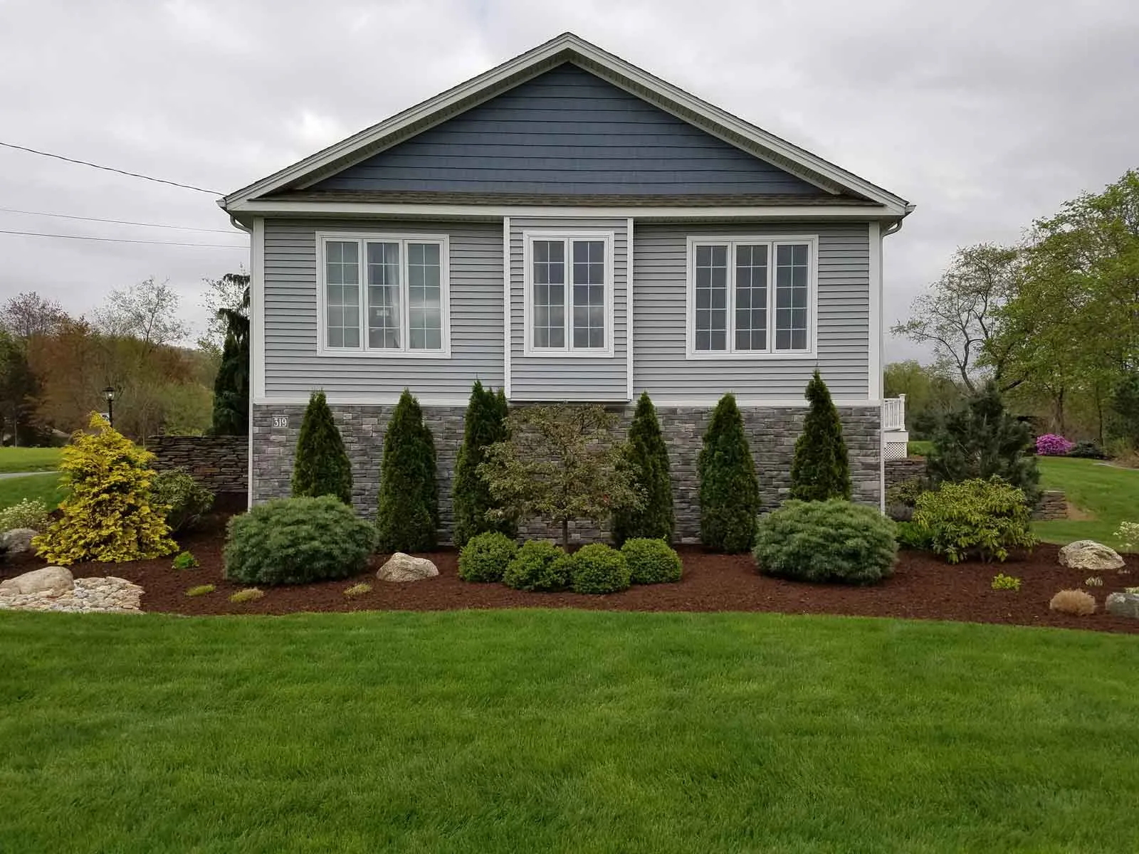 work photo from frankslandscapedesign.com