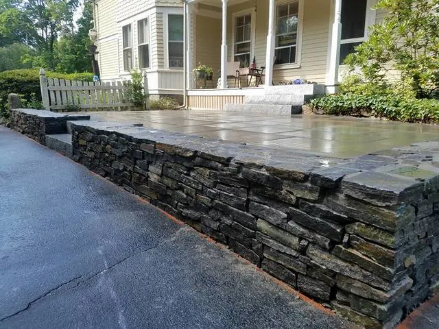 work photo from globalgreenlawncare.com
