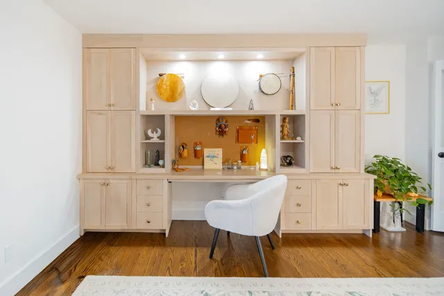 Ocean View Interior Reno31