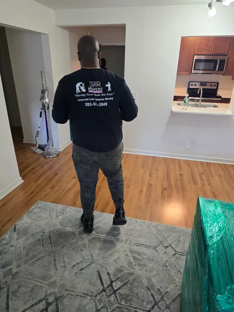 Professional Local Moving (Short-Distance Moves) service by Sooo Supreme Movers and Haulage in Bridgeport, CT - licensed and insured junk removal contractor