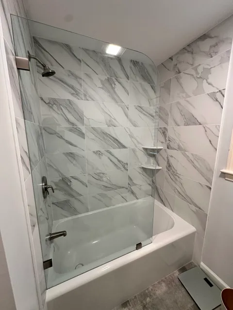 Island Xpress Glass LLC work photo