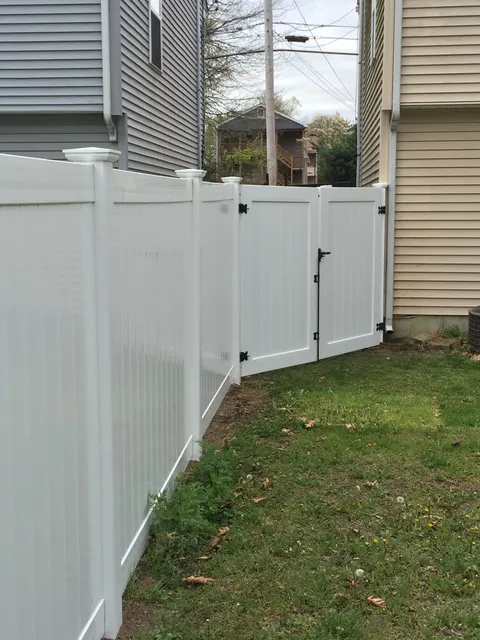 work photo from dandmfence.com