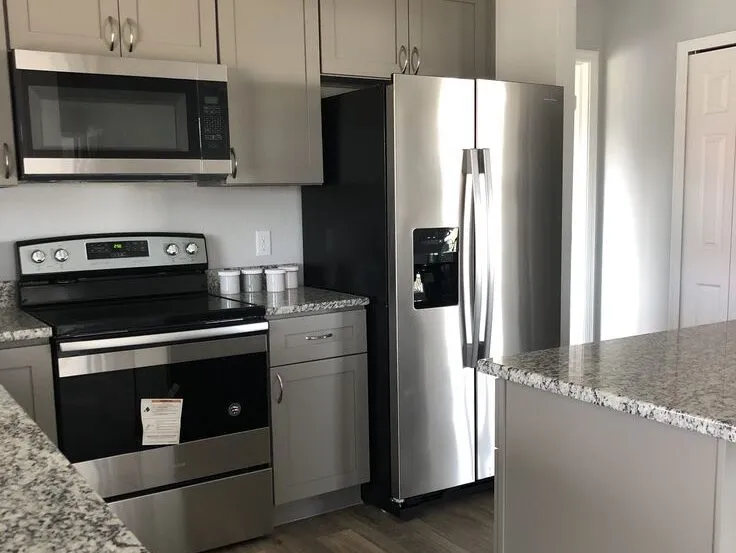 Bathroom remodeler, Flooring, General contractor, Home remodeling, Kitchen remodeler, bathroom renovation, tile (10)
