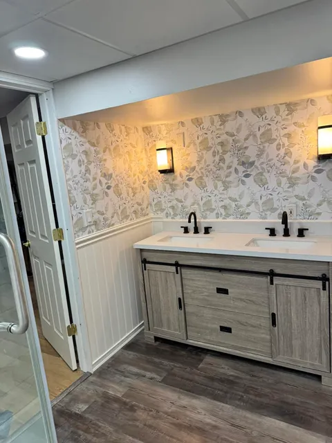 work photo from superiorhomerenovationsct.com