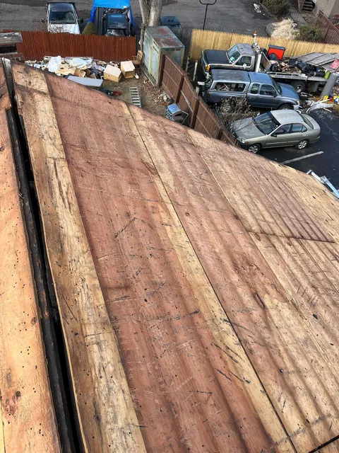 work photo from roofsmasters.com