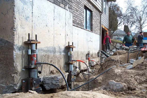 Foundation expert waterproofing and masonry