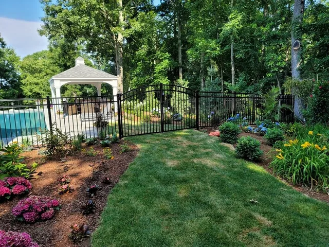 work photo from rocklandfencect.com