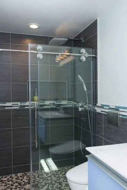 Walk-in shower with rain head