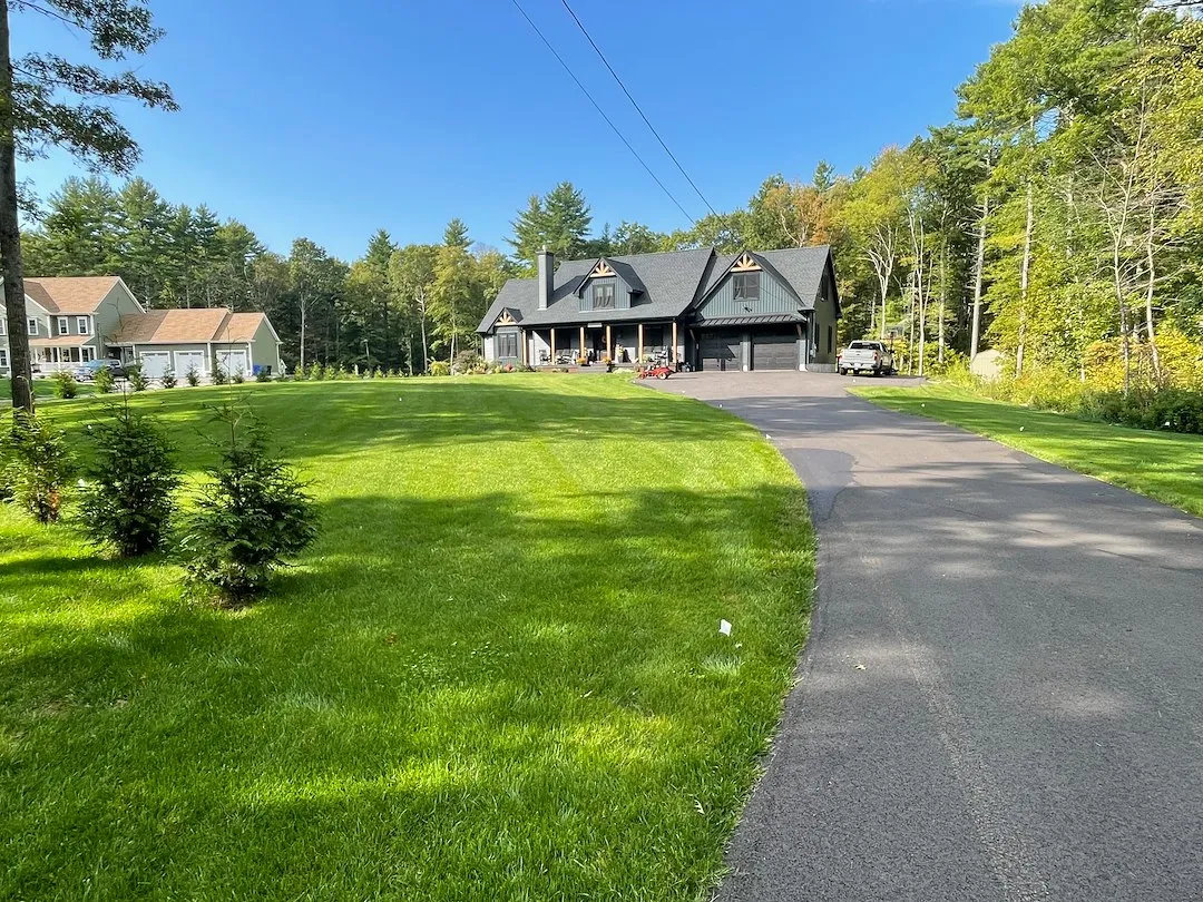 Lawn Fertilizer Striping Correction in Taunton, MA Thumbnail