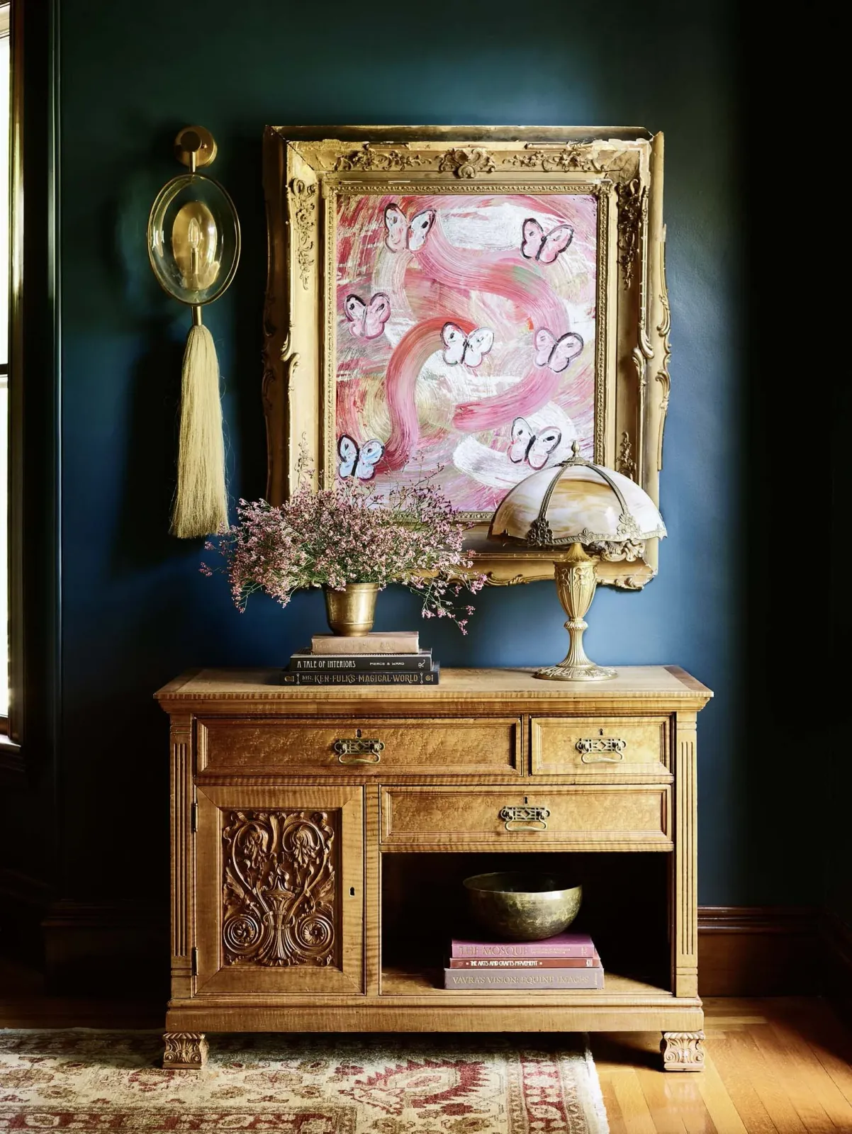 JaredKuzia_CeciliaCasaGrande_LakeNewton_LivingConsole_S.jpg