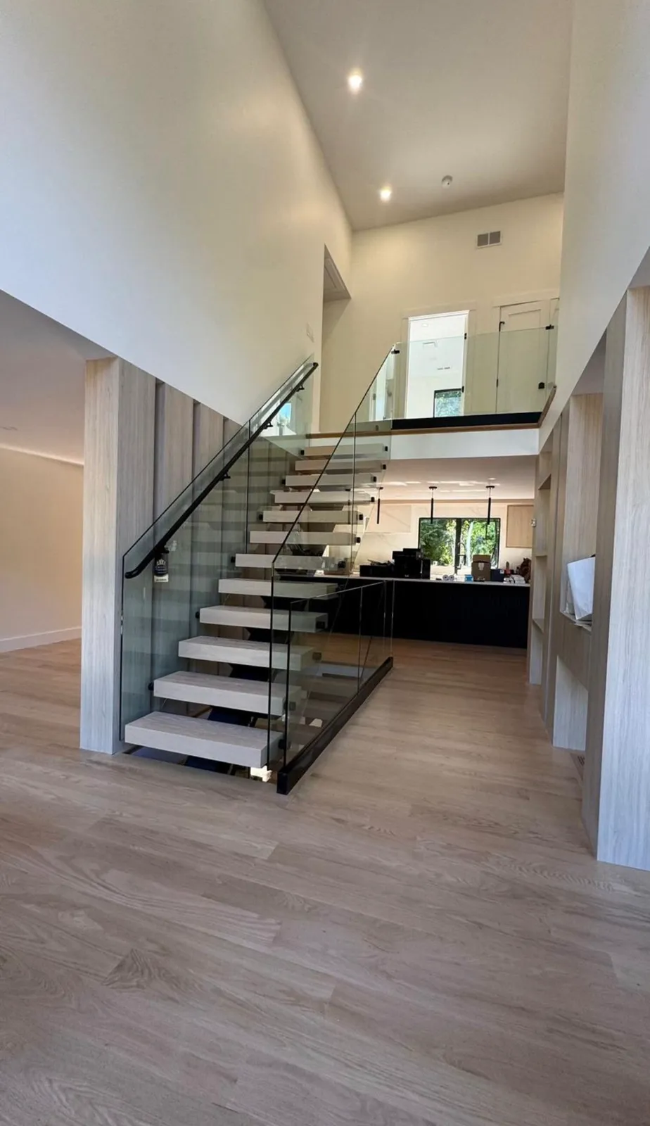Glass by Crowne