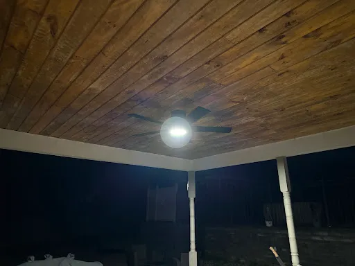 Review photo by Fred Desa