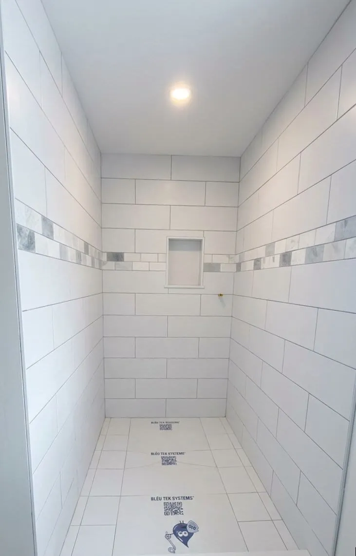Subway Tile with Marble Band