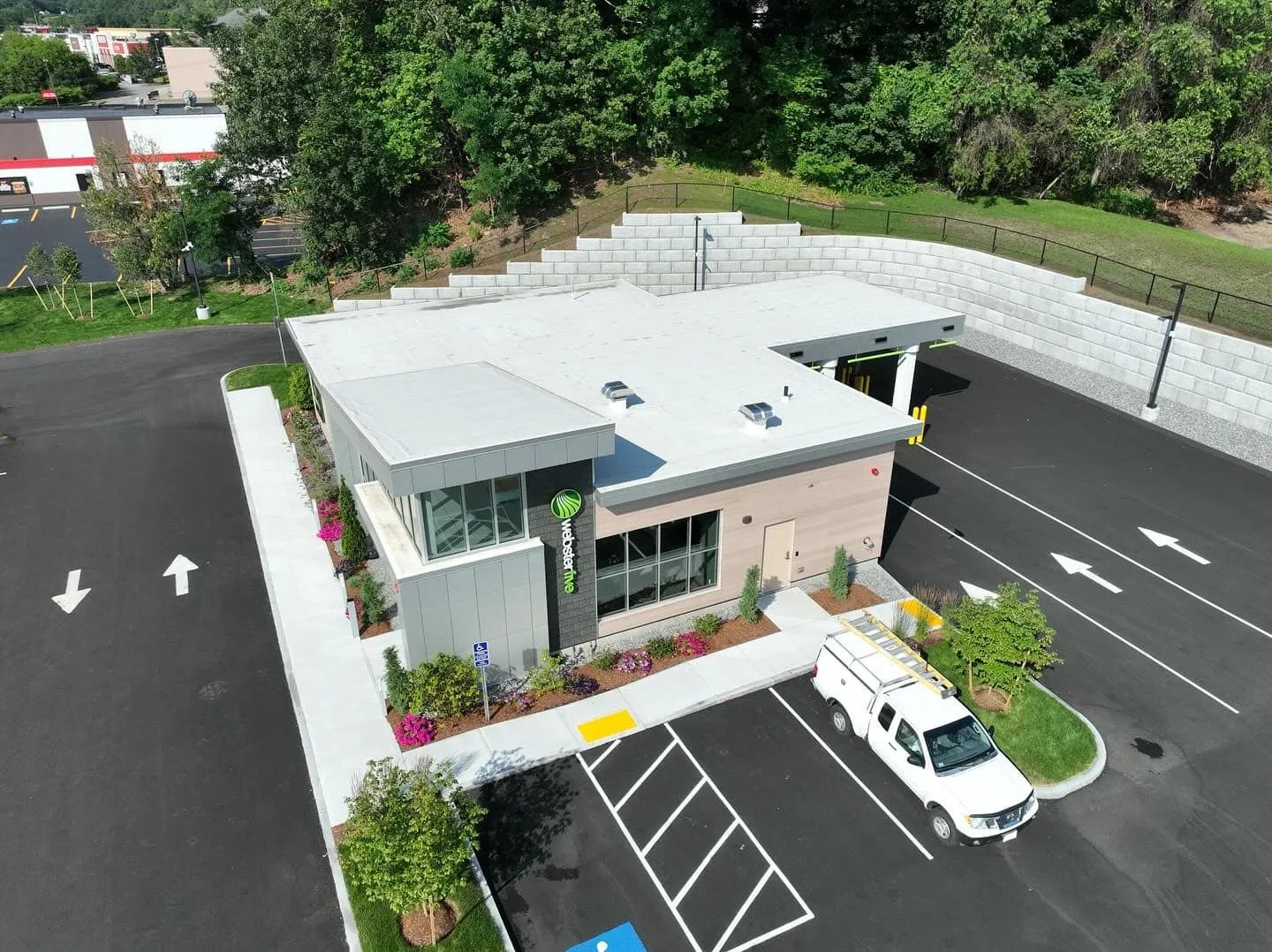 commercial roofing in auburn ma