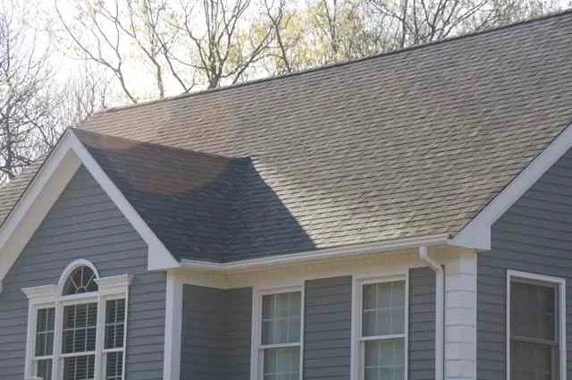 work photo from noreasterroofing.com