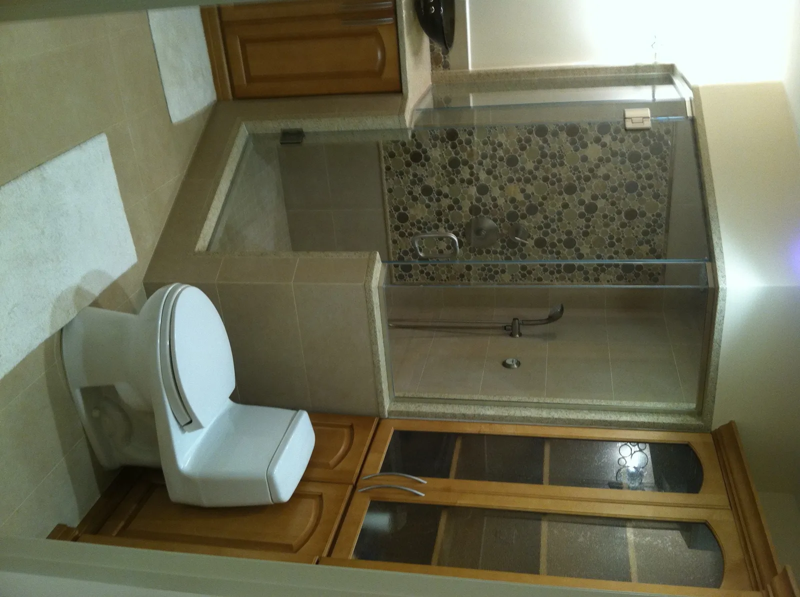 bathroom3