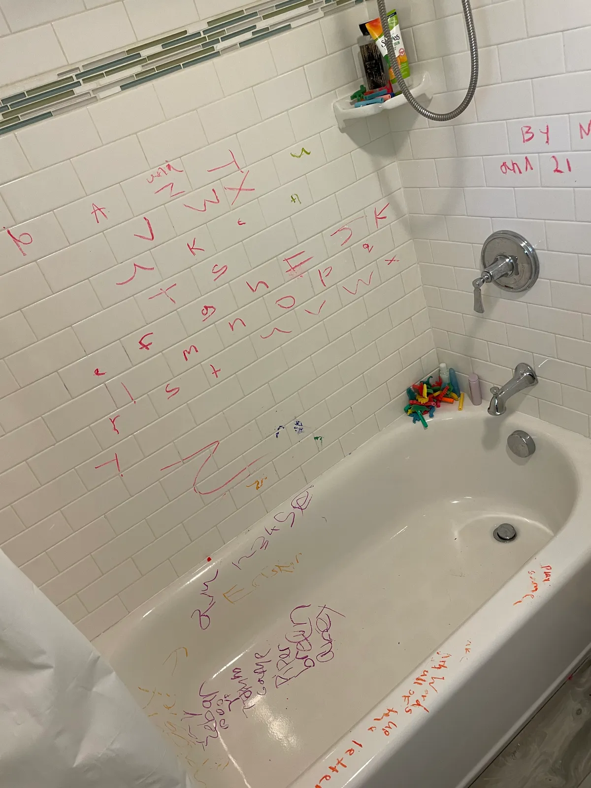Bathroom tiles before cleaning
