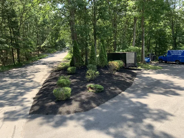 work photo from hglandscapingri.com