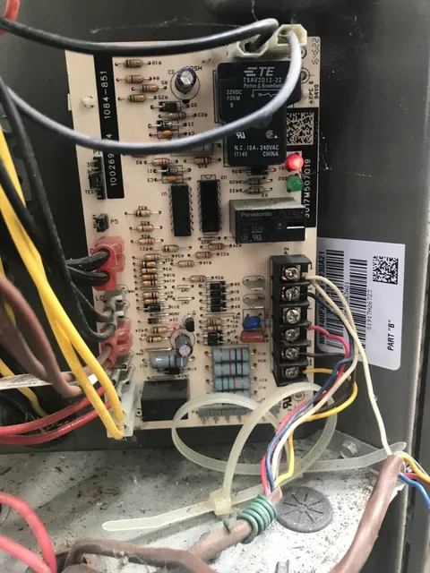 Arnest HVAC work photo