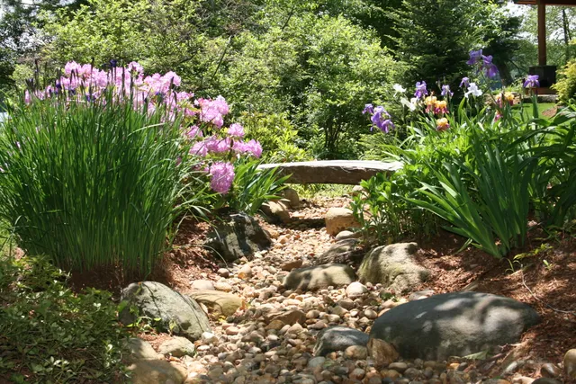 Tasker Landscaping work photo