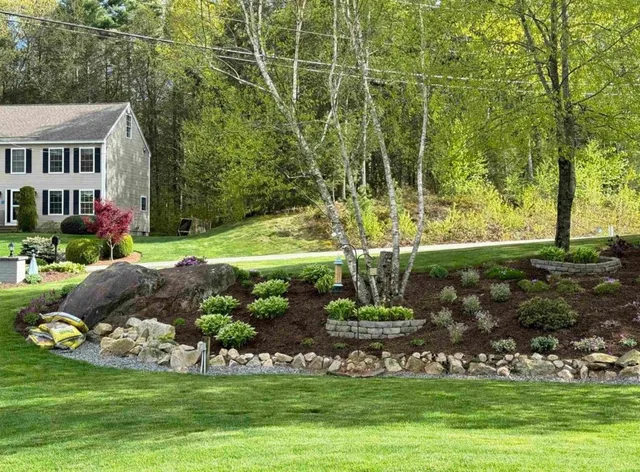 Greener Edges Lawn Care work photo