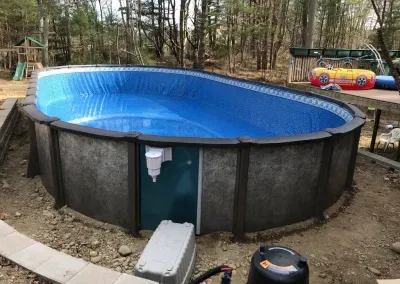 Saltwater LX AquaLeader Pool