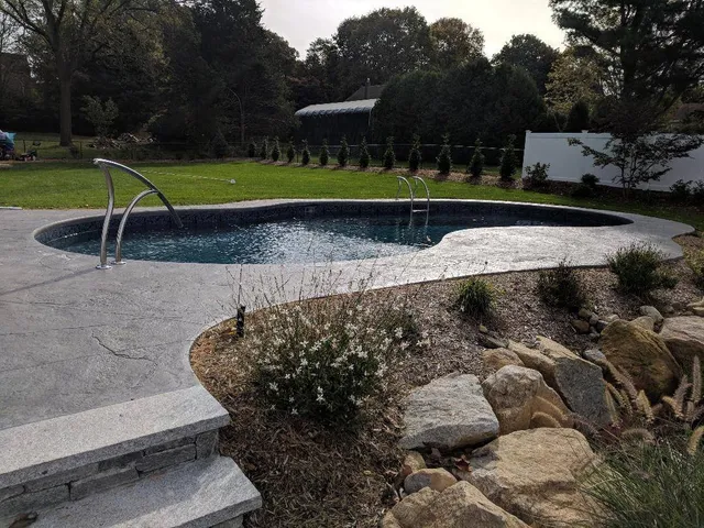 work photo from urban-pools.com