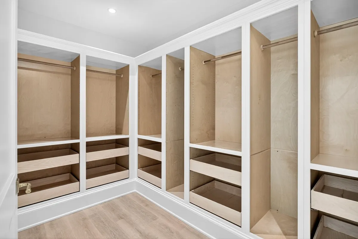 work photo from budgetkitchencabinetscapecod.com