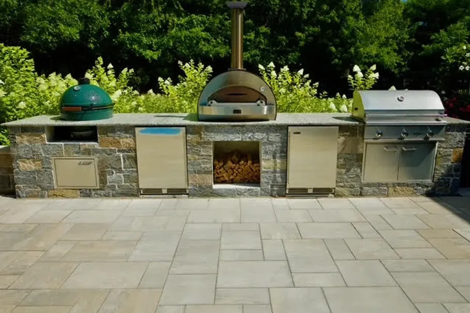 work photo from crystal-clear-pools.com