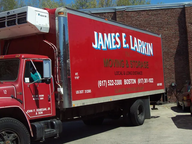 Larkin Moving & Storage work photo