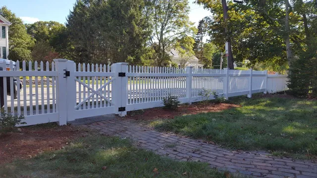 Spry Fence Inc work photo