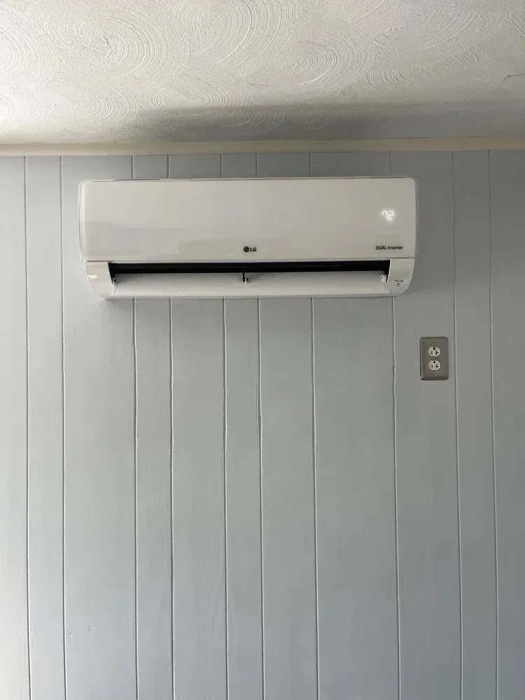 Ductless Heat Pump System by Roy and Pacheco Mechanical LLC