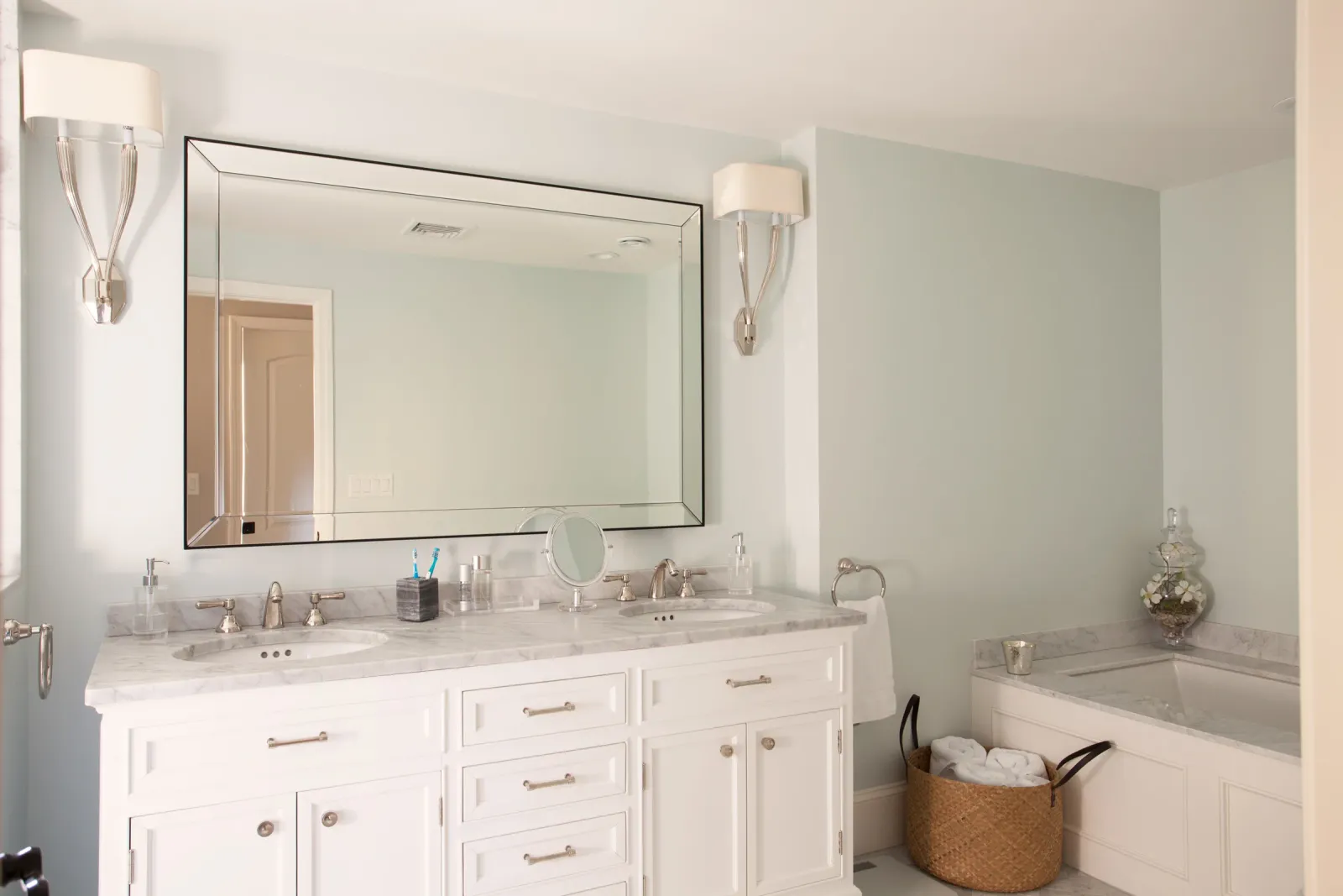 07_suzanne_rd-bathroom_IMG_1891.jpg