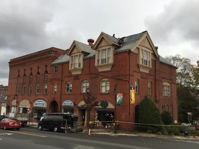 Robert Roofing and Gutters, Inc.