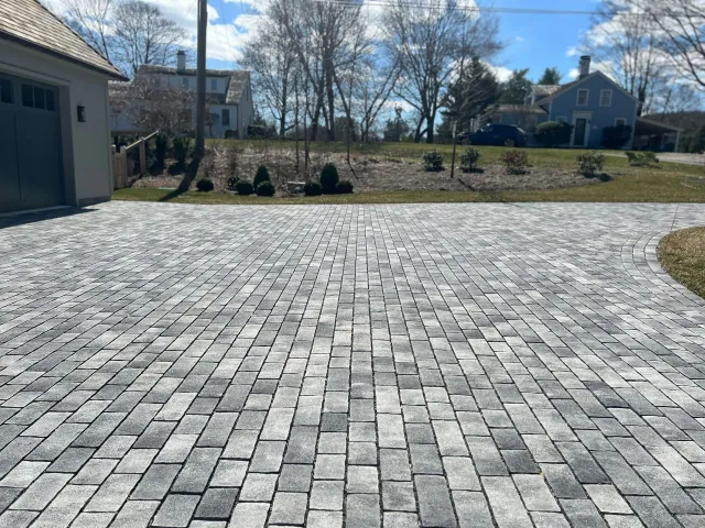 work photo from sullivanlawnservices.com