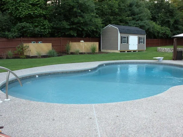 work photo from poolproma.com