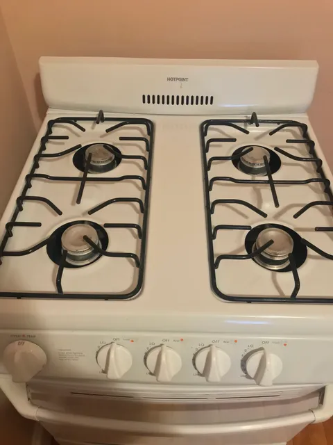 DeLuxe Cleaning and Organizing, LLC