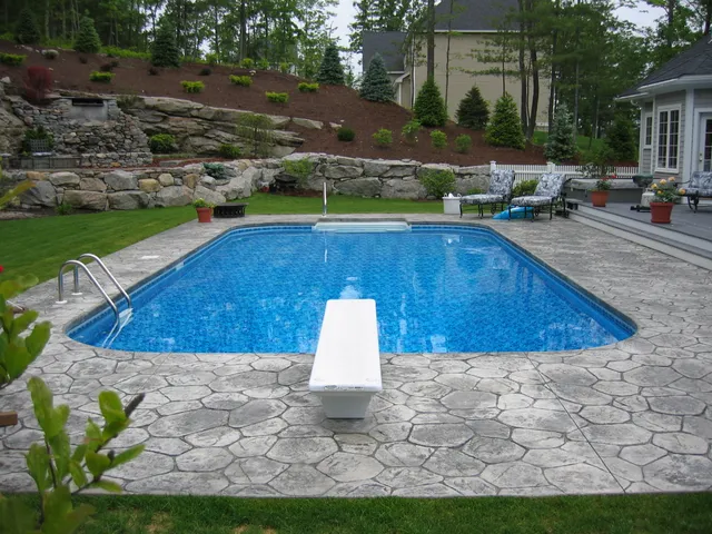 PAQUETTE POOLS & SPAS work photo