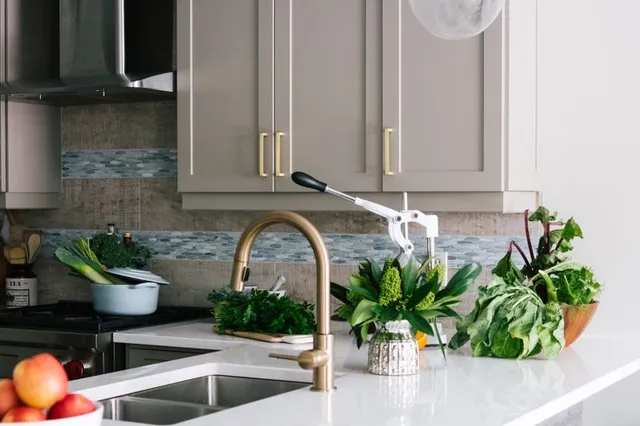 Kitchen and Cabinet Refinishing