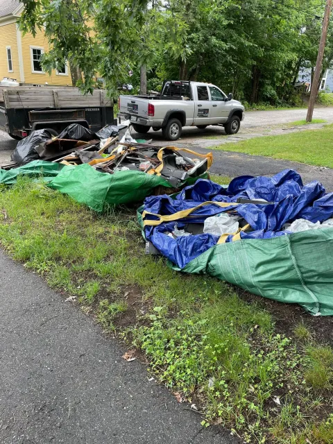 construction debris pickup