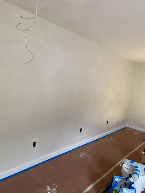 work photo from drywallpaintplus.com