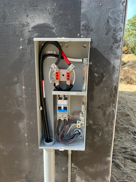 CM SEAMANS ELECTRIC work photo