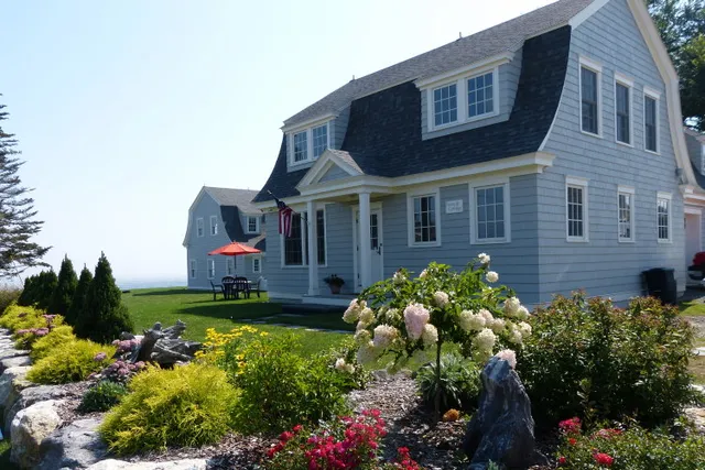 work photo from oceansidebuilders.com