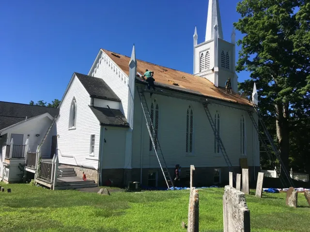 Roof repair and renovation