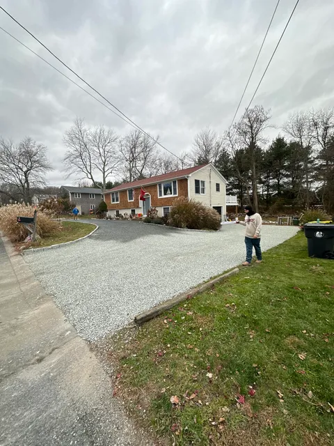 work photo from curbappealpaving.com