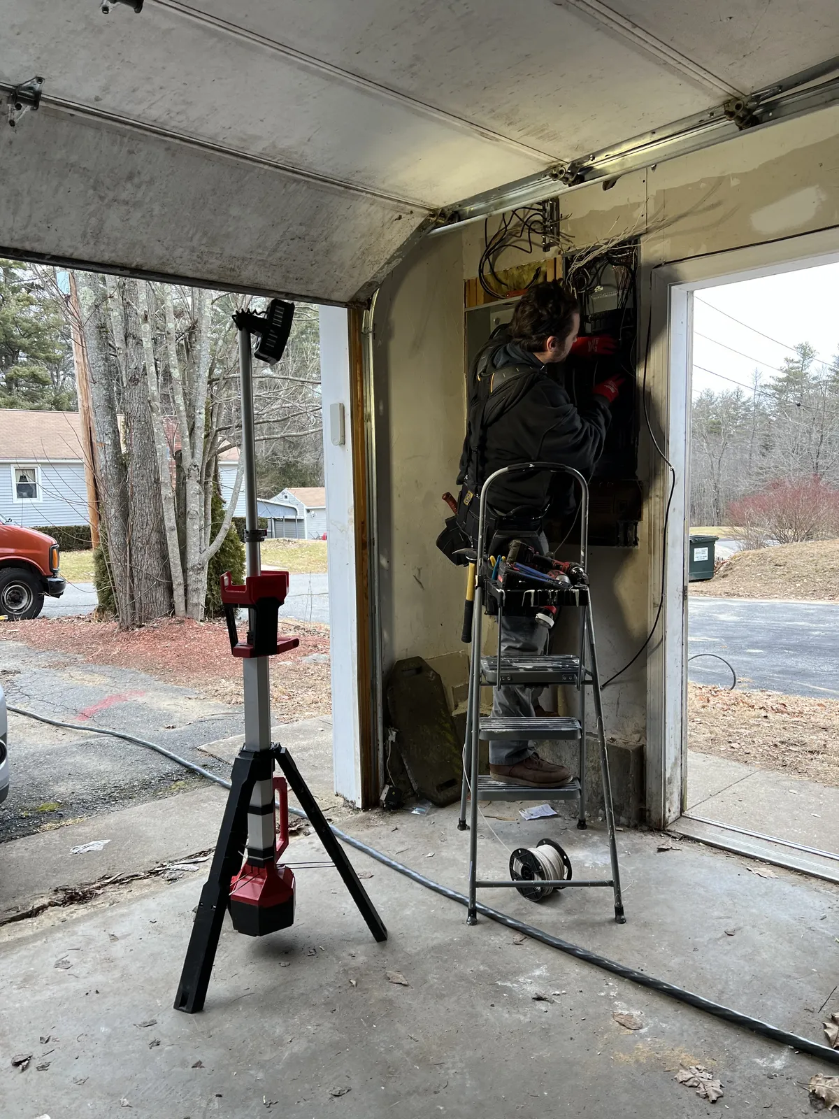 work photo from electricalserviceswatertown.com