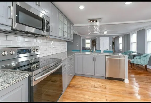 Amira Developments LLC
