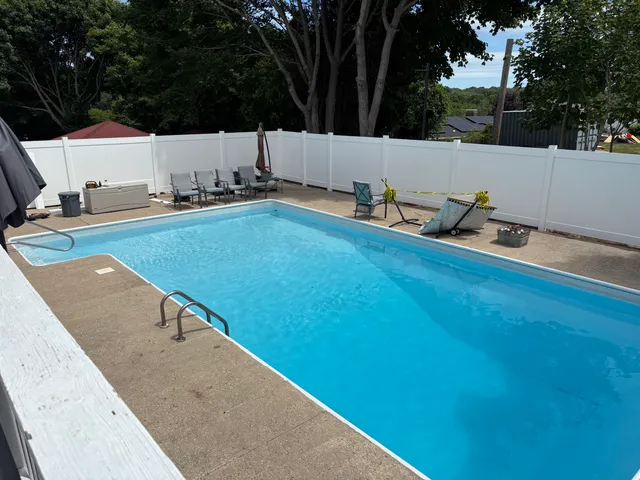 Superior Fence & Rail of Rhode Island & Southeast Massachusetts work photo